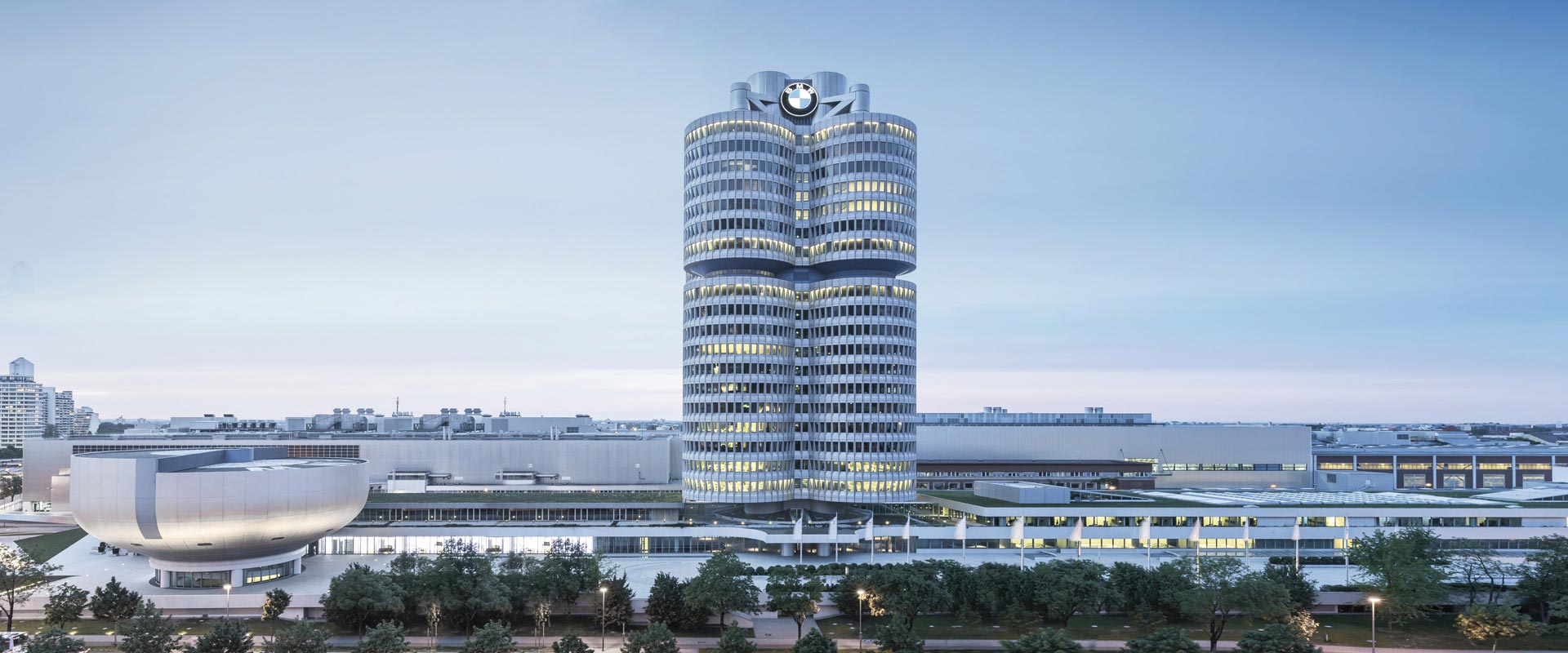 Centrála automobilky BMW, Mnichov